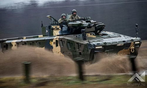 日尔曼kf41山猫lynx步兵战车在匈牙利陆军第5步兵旅 34图