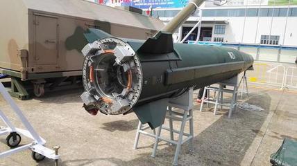 以色列民船成功发射弹道导弹 外形酷似中国外贸产品|以色列|弹道导弹|导弹_新浪军事_新浪网